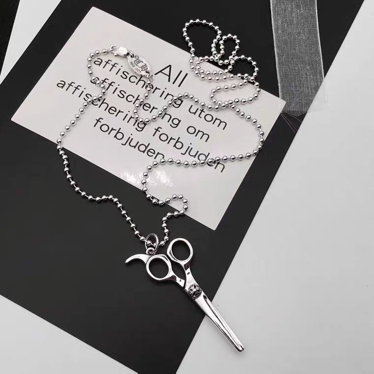 NO:108939,Chrome hearts Croheart cross personality scissor necklace arrives, jewelry boutique, chrome hearts, chrome hearts, necklace19860909Chrome hearts 克罗心十字架个性剪刀项链到货,饰品精品,chrome hearts,chrome hearts,necklace,Jewelry