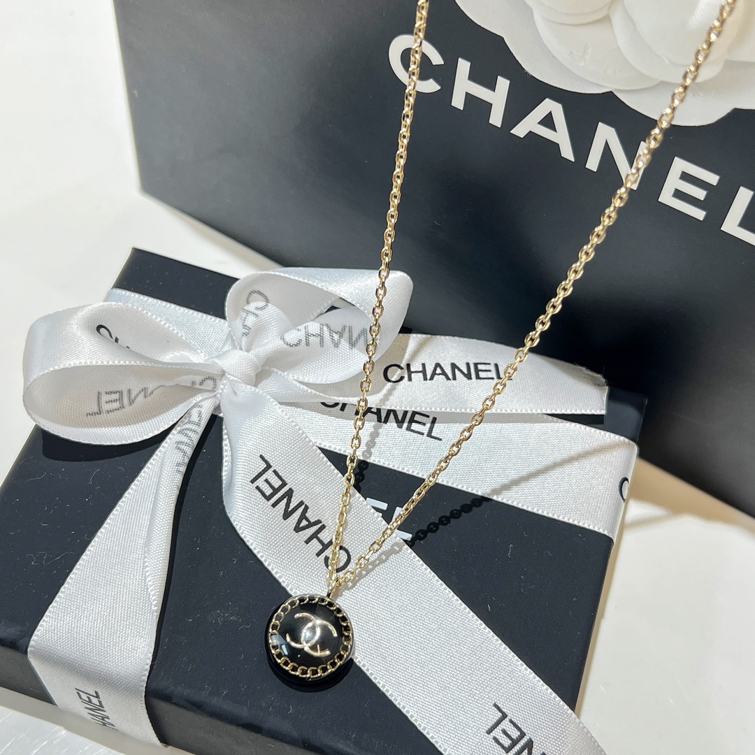 新款☑️CHANEL香奈儿圆形项链