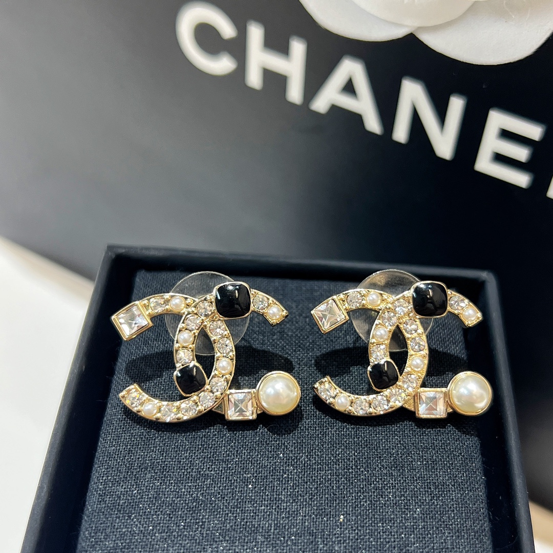 新款☑️CHANEL香奈儿c1双c方钻珍珠耳钉耳环