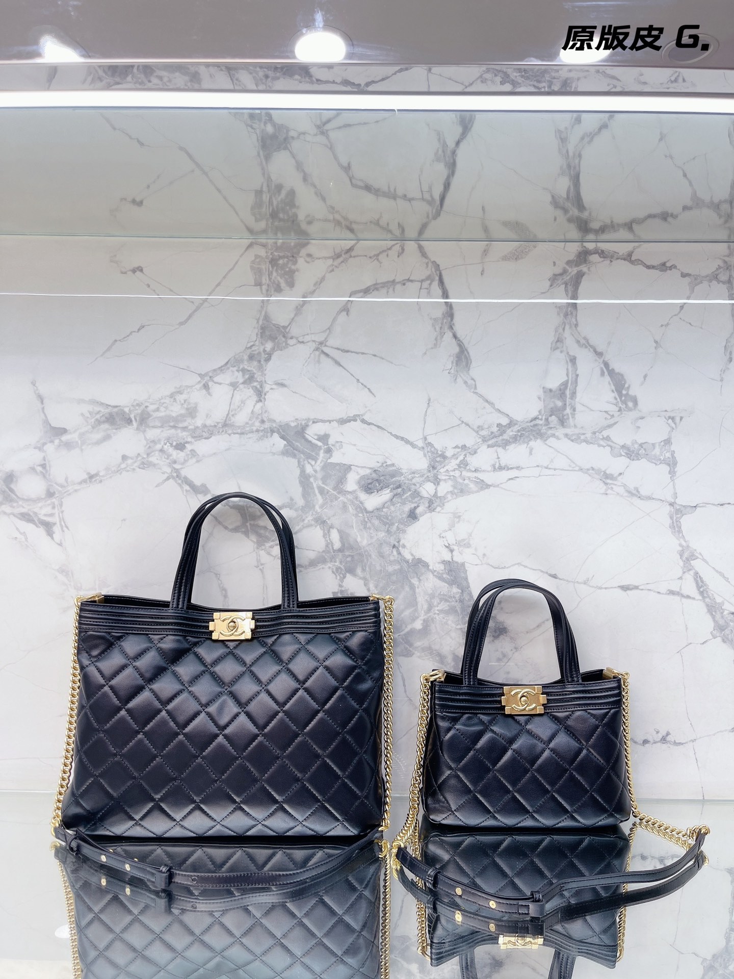 原版皮 手提托特包 搭配很适这季节 复古氛围感瞬间拉满 尺寸大号39 28 小号25 18cm