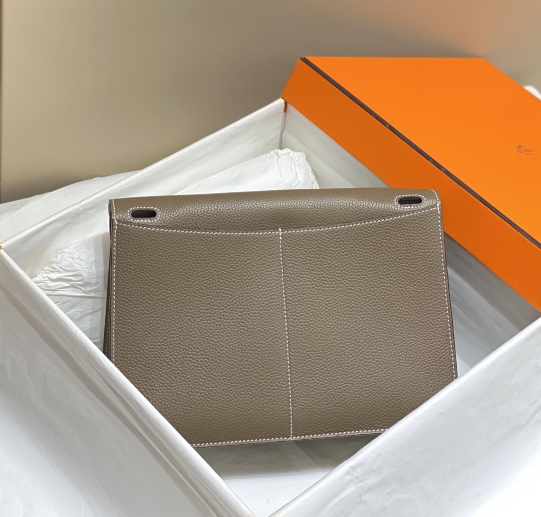 Hermès Luxury Handbag Collection 3