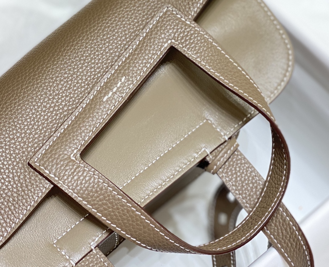 Hermès Luxury Handbag Collection 6