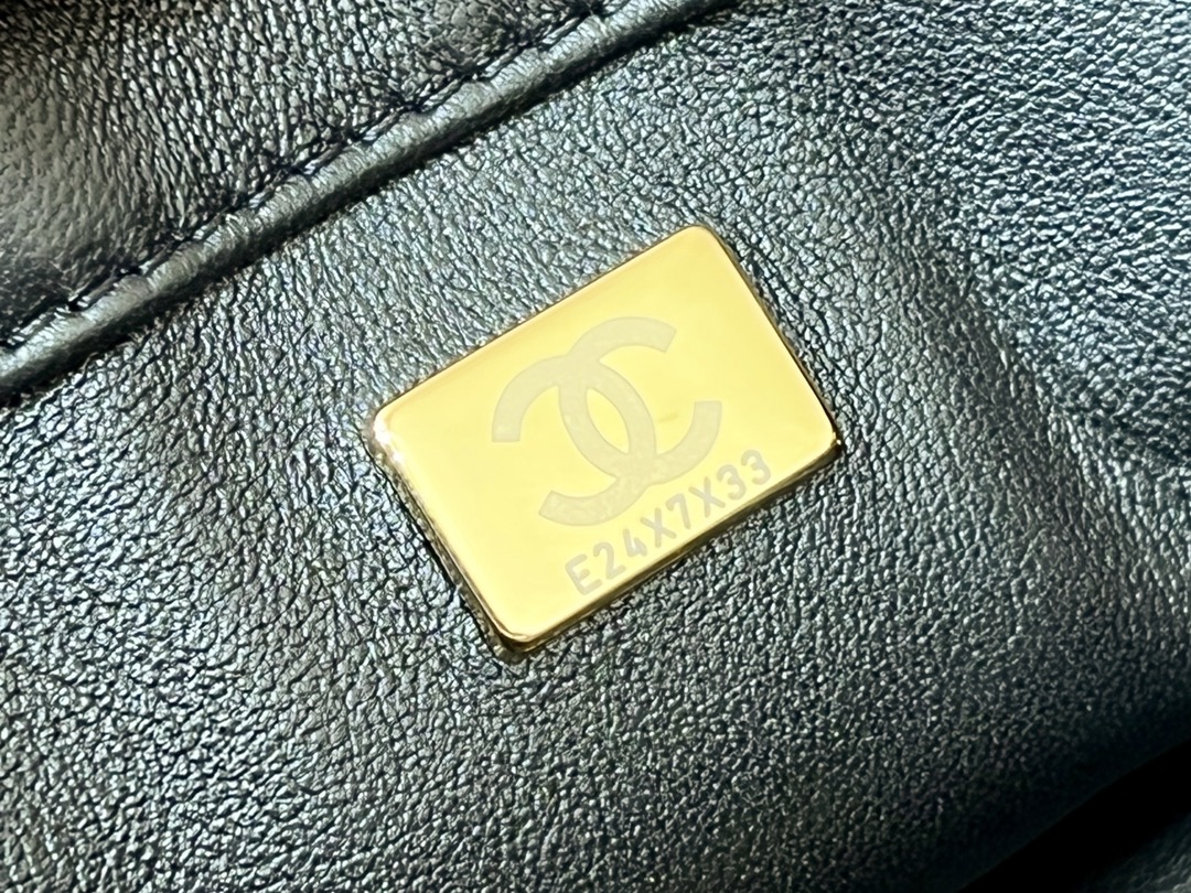 CHANEL CF限量版爱心吊坠链条包 AS3457黑色