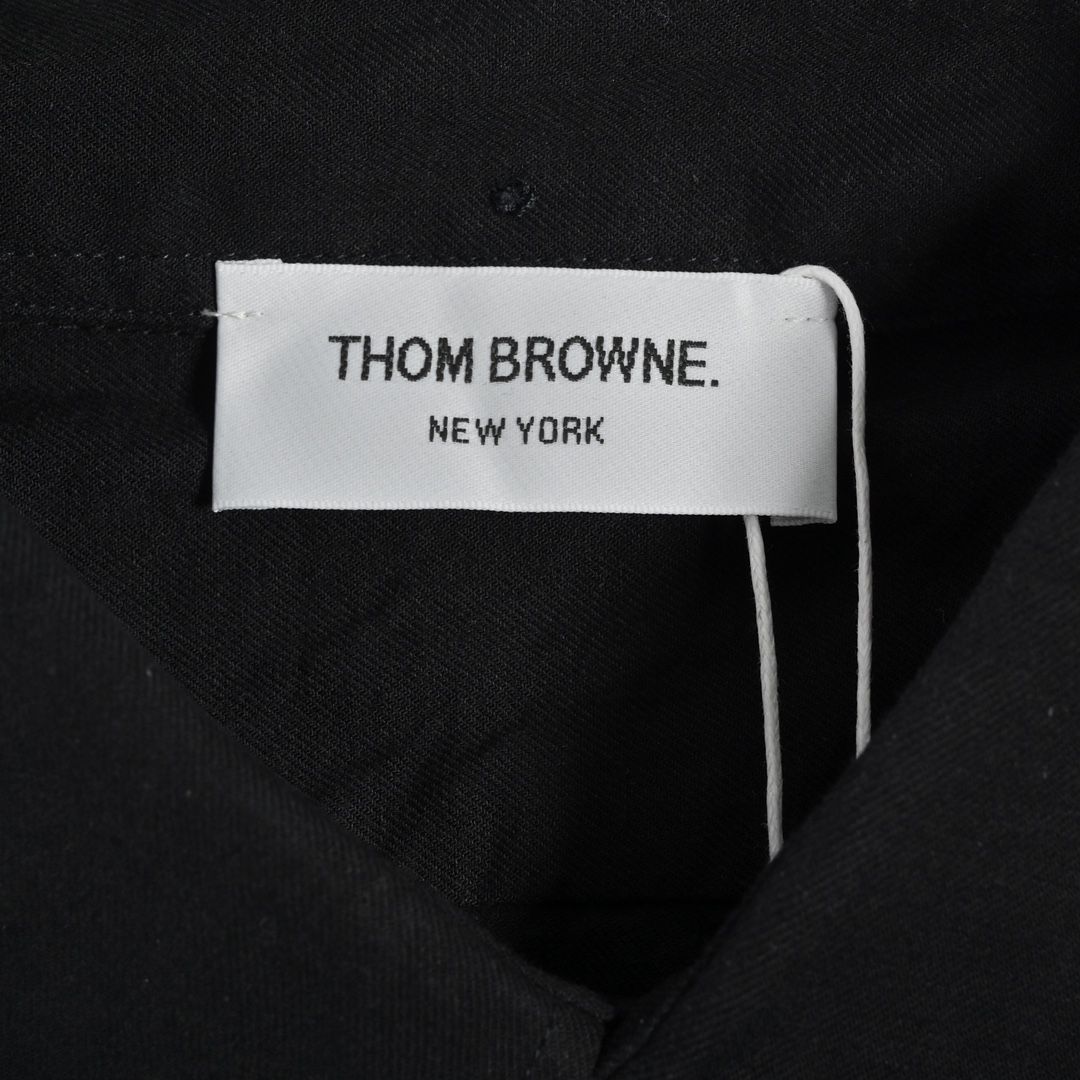 260 Thom Browne汤姆布朗 22Fw 拉链工装衬衫