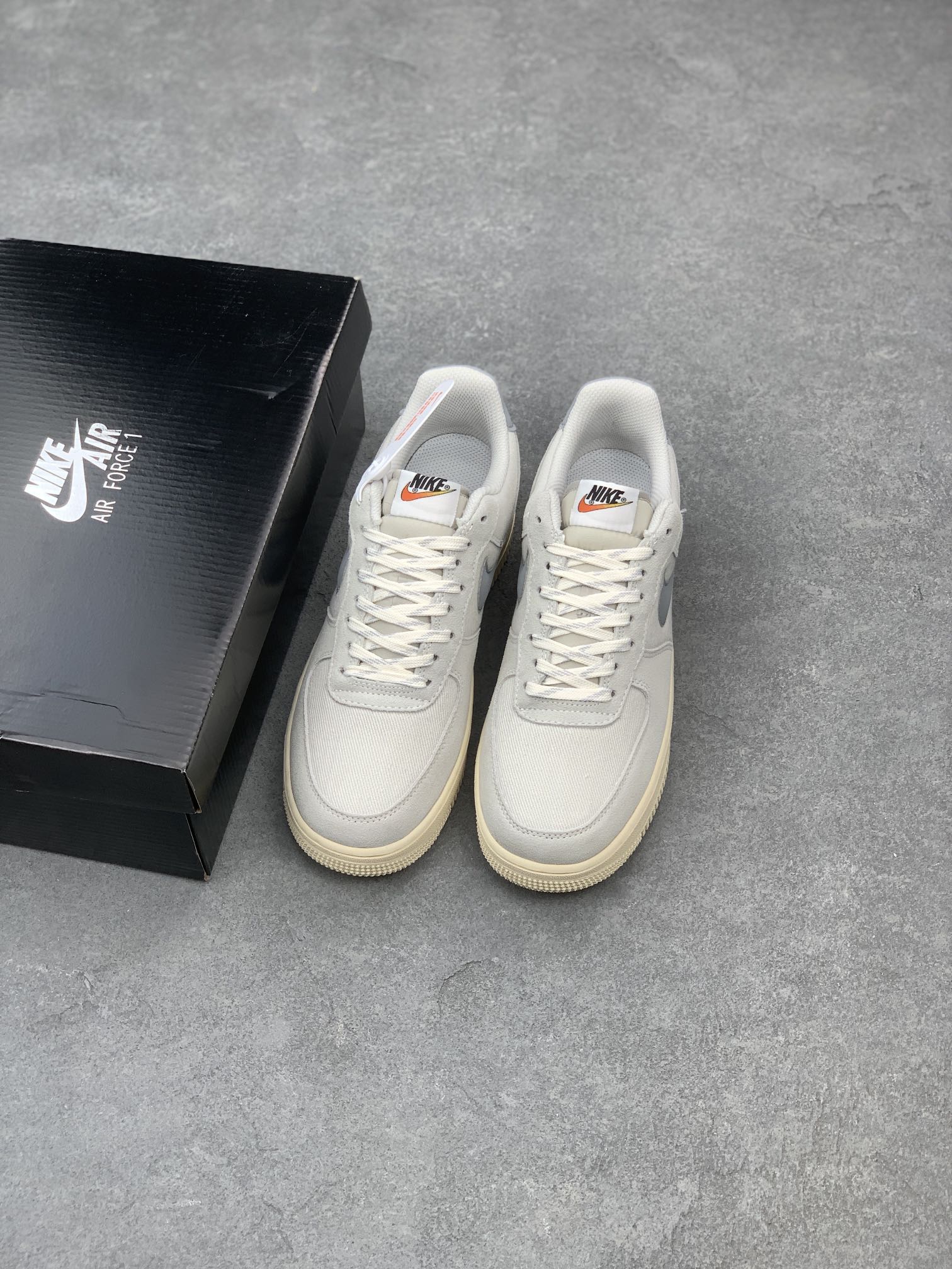 Nike Air Force 1 Low Grey Canvas Honeycomb Cushion - Premium Comfort 9 i1659459370 6057 7