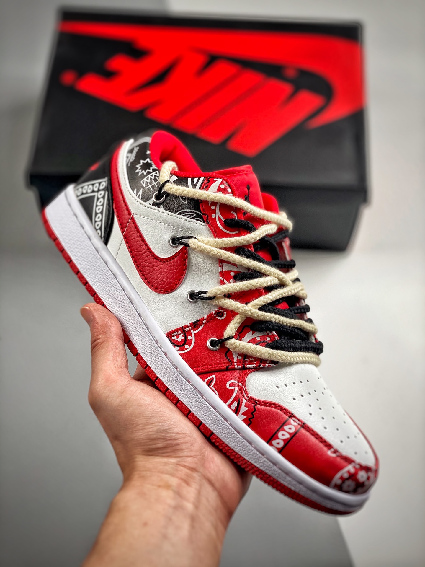 -2 NK SB Dunk Low 解构抽绳低帮 性价比天花板 尝鲜先行版👏 原装头层材料 独家版型蒸餾加工 帶來的是更好的视觉和脚感体验 官方货号：553558-840 Size：35.5 36 36.5 37.5 38 38.5 3…