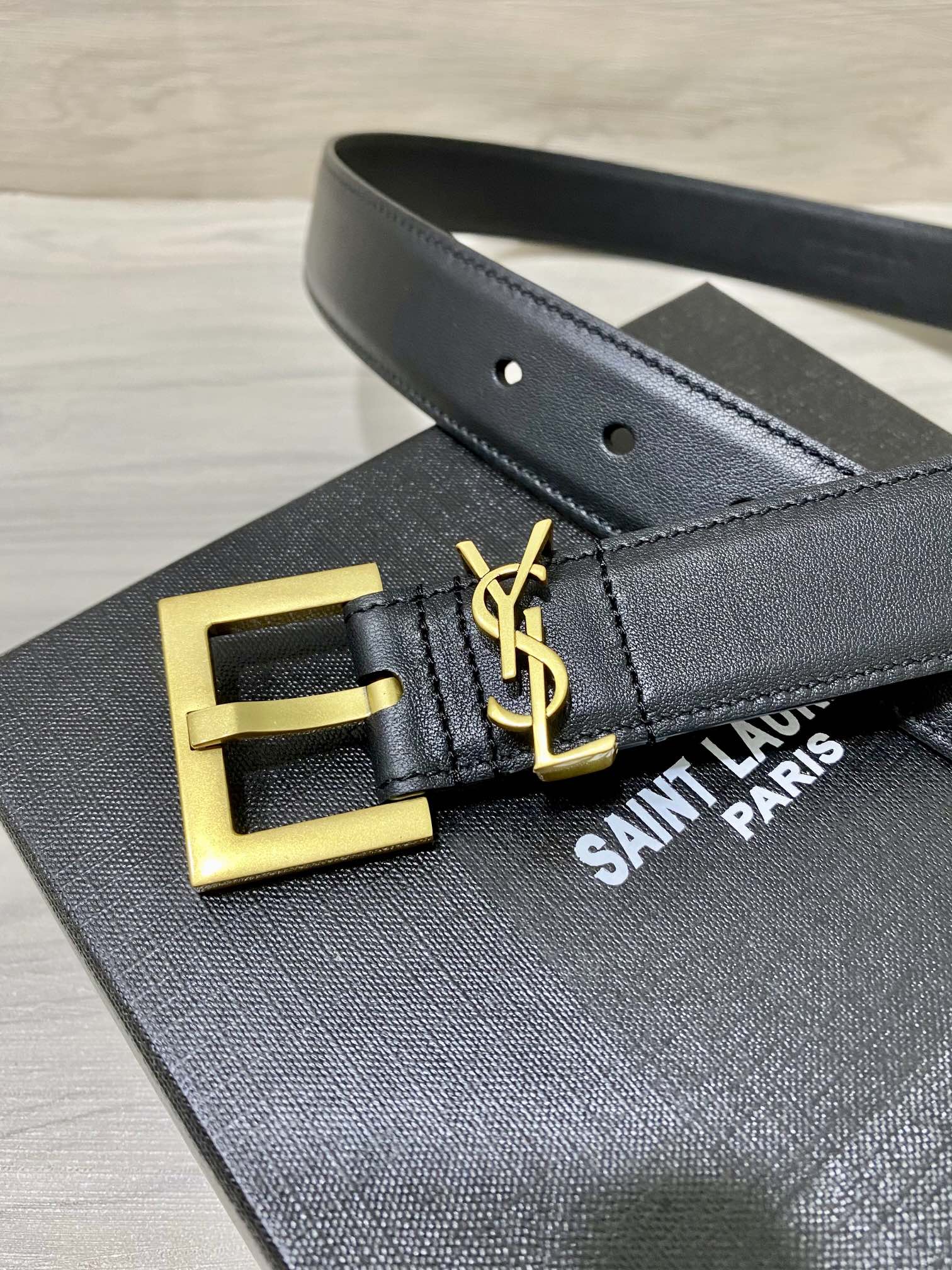 YSL原单30mm带身采用双面头层牛