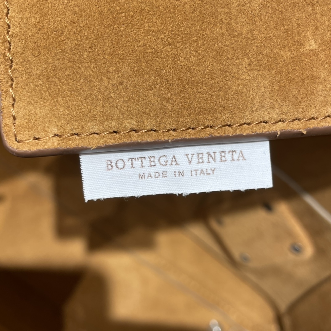 Bottega Veneta The Arco 33 BAG 575943石膏白
