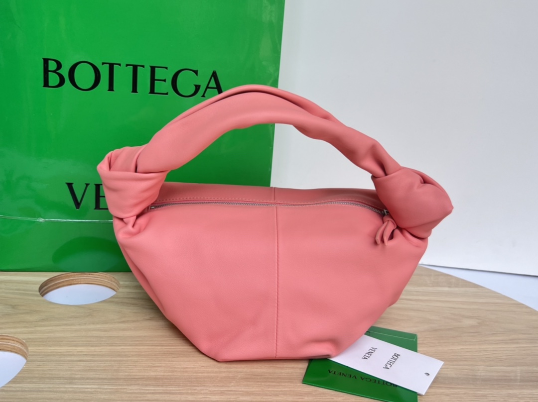 Bottega Veneta BV Jodie Crossbody & Shoulder Bags Mini Bags Cowhide Mini