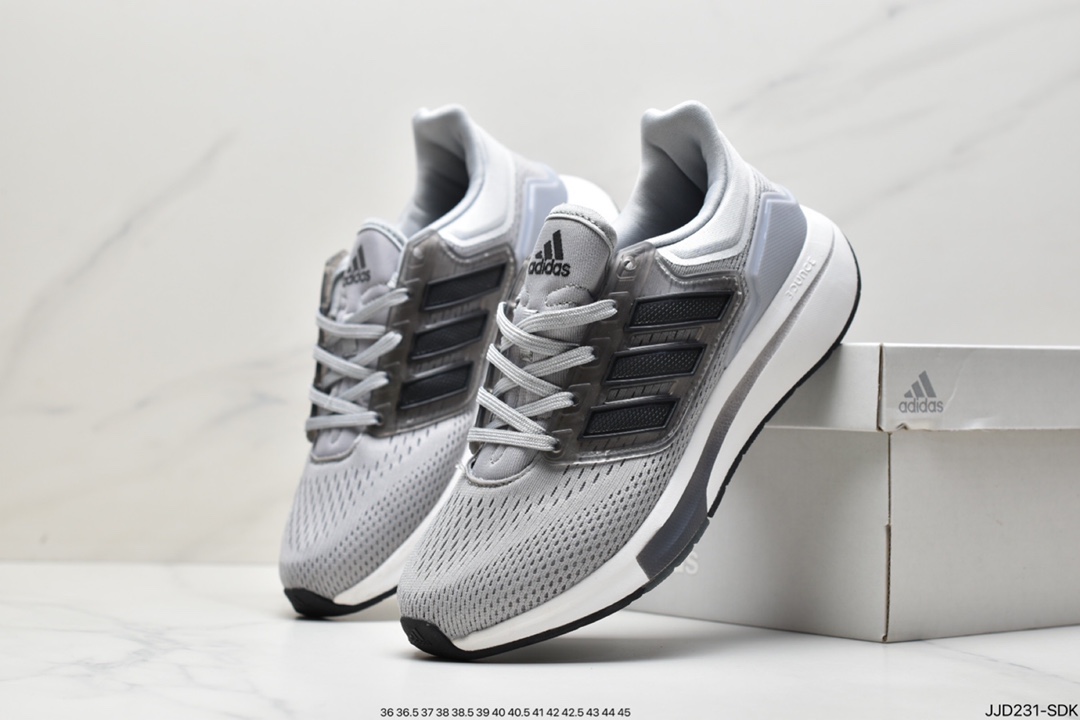 Adidas EQ21 RUN retro running shoes are made of full mesh fabric