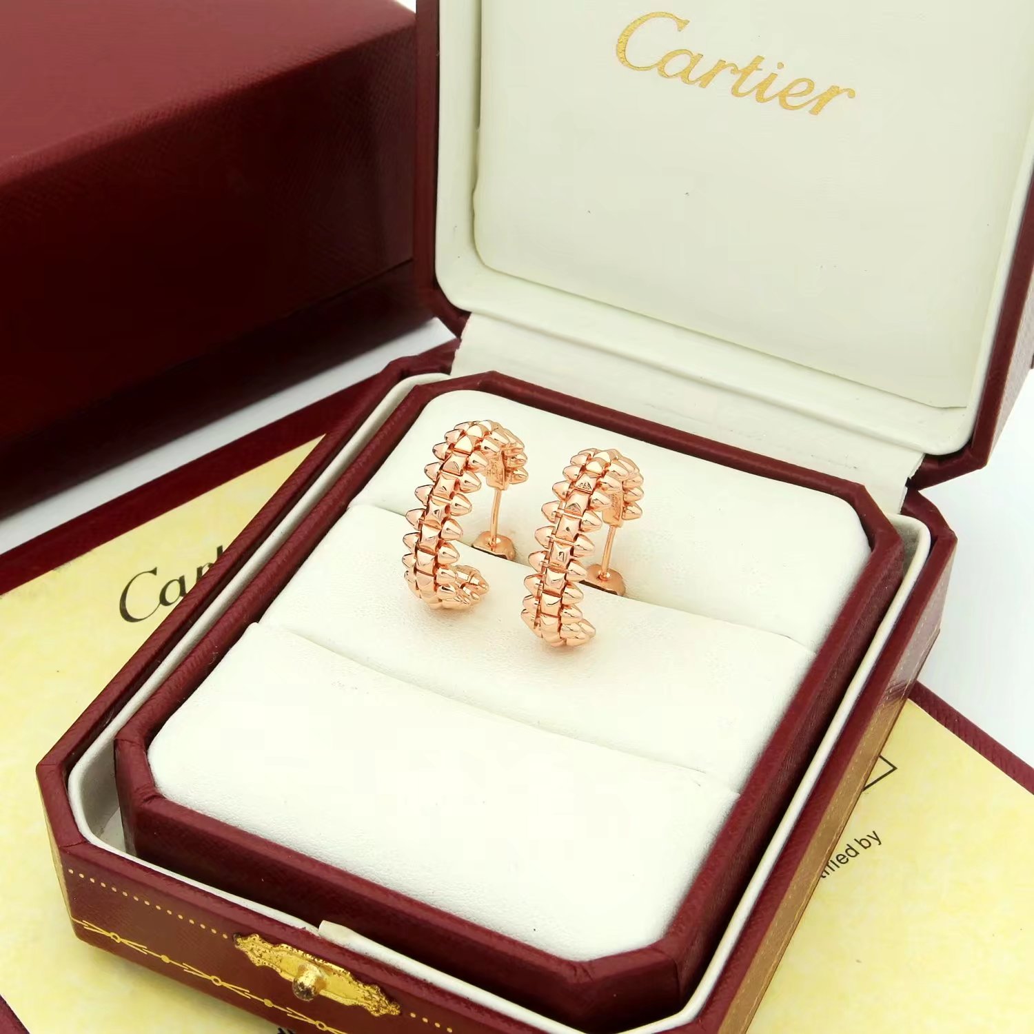 Cartier 精工版本Clash de Cartier耳钉 卡地亚子弹耳钉无钻 可 纯亚金材质 永恒 近年来很火