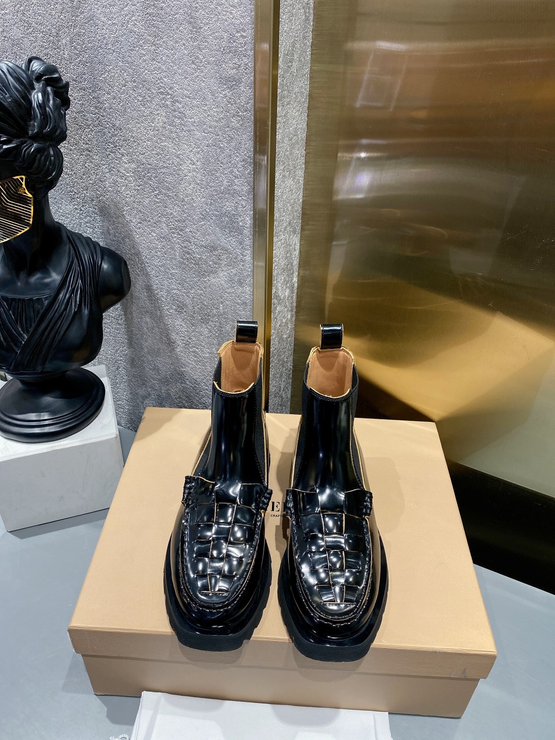 Trendy Chelsea Boots with Knitting and Square Elements, Original Cow Skin.