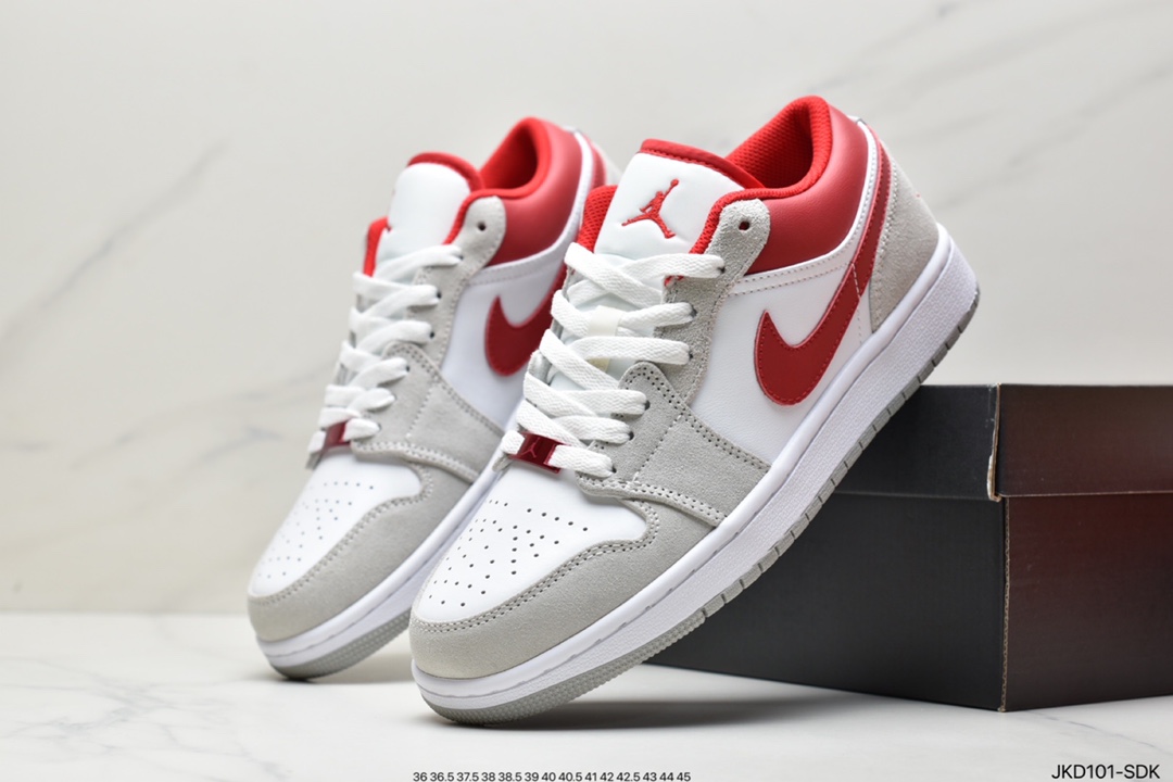 Air Jordan 1 Low AJ1乔1低帮休闲板鞋 553558-612 Air Jordan 1 Low AJ1乔1低帮休闲板鞋 553558-612