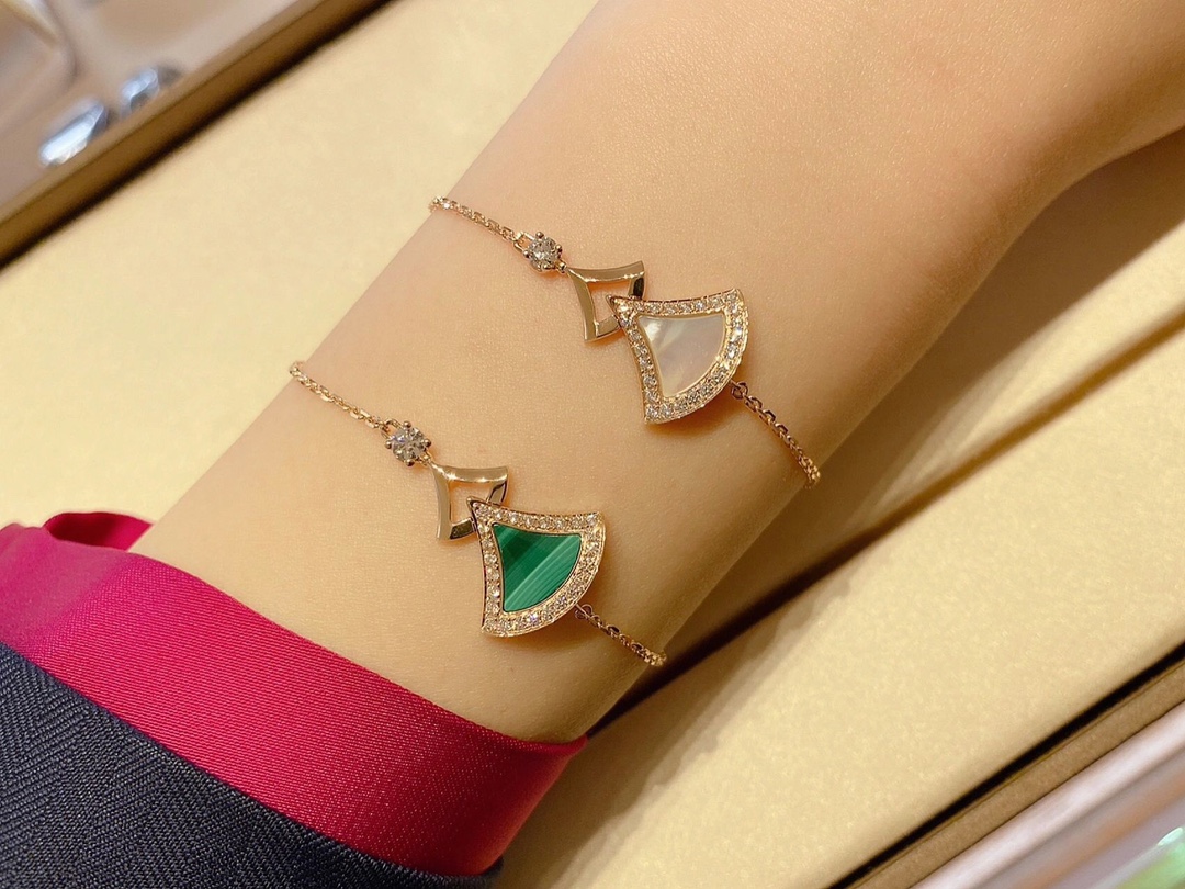 [Bulgari Jewelry]