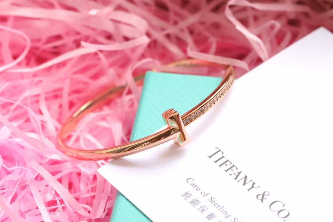Tiffany & Co. Tiffany&Co. T1系列 无可替代窄式手镯