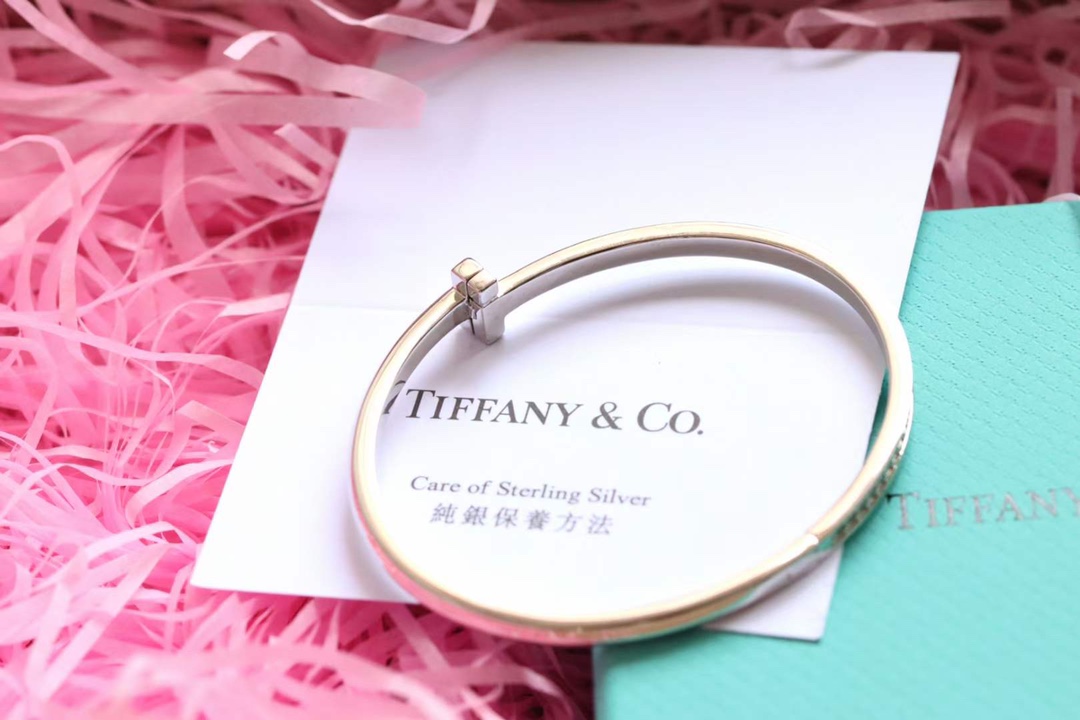 Tiffany & Co. Tiffany&Co. T1系列 无可替代窄式手镯