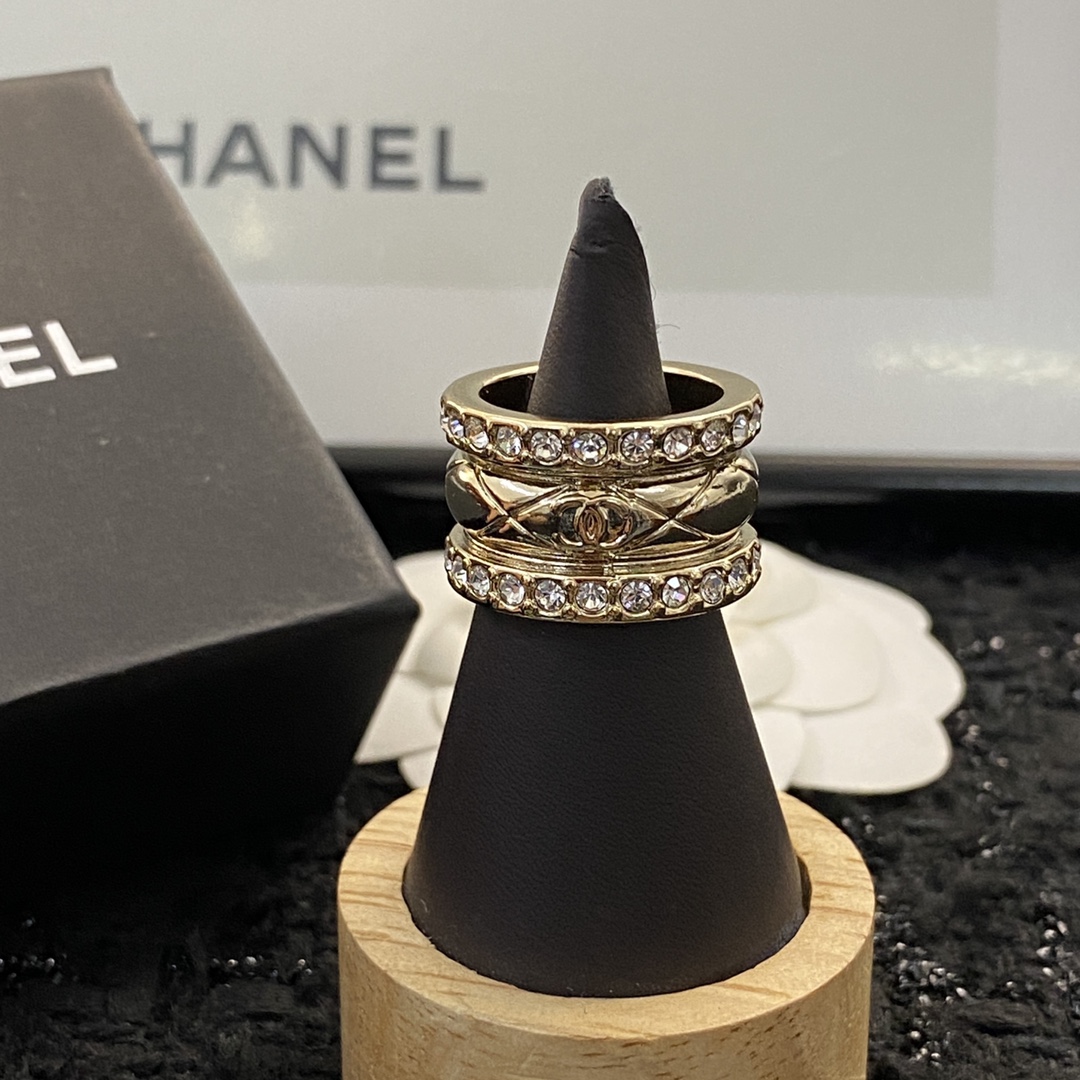  编码GH052        GH096   
▫️Chanel™▪️19ssNew 🇫🇷(戒指）

