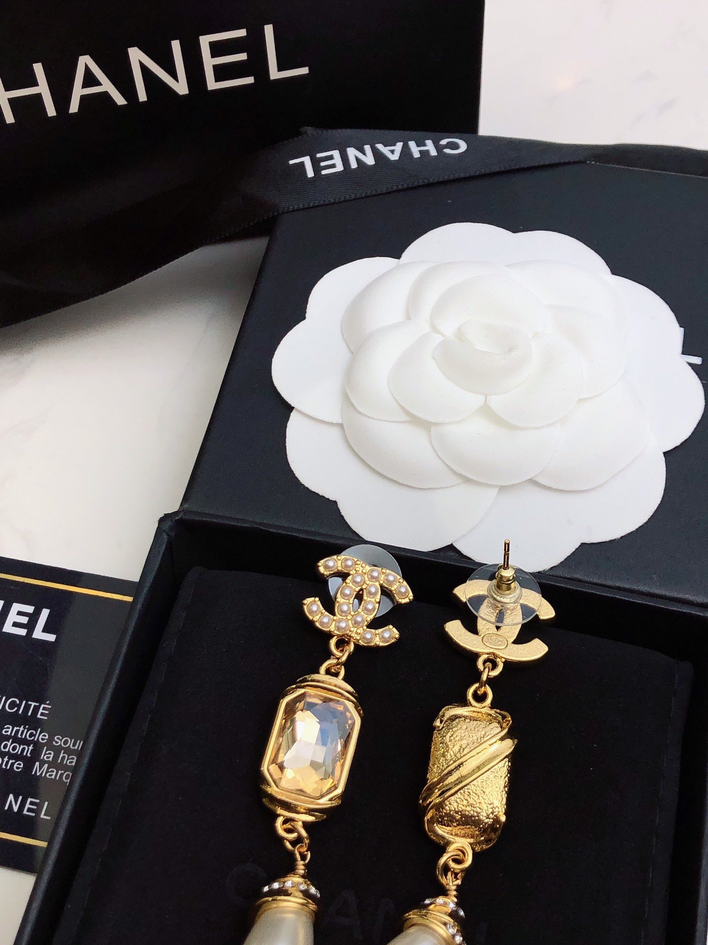 新款Chanel香奈儿小香耳钉耳环热销款市面最高版本！专柜1:1款式开模925纯银针专柜原版同黄铜材质！