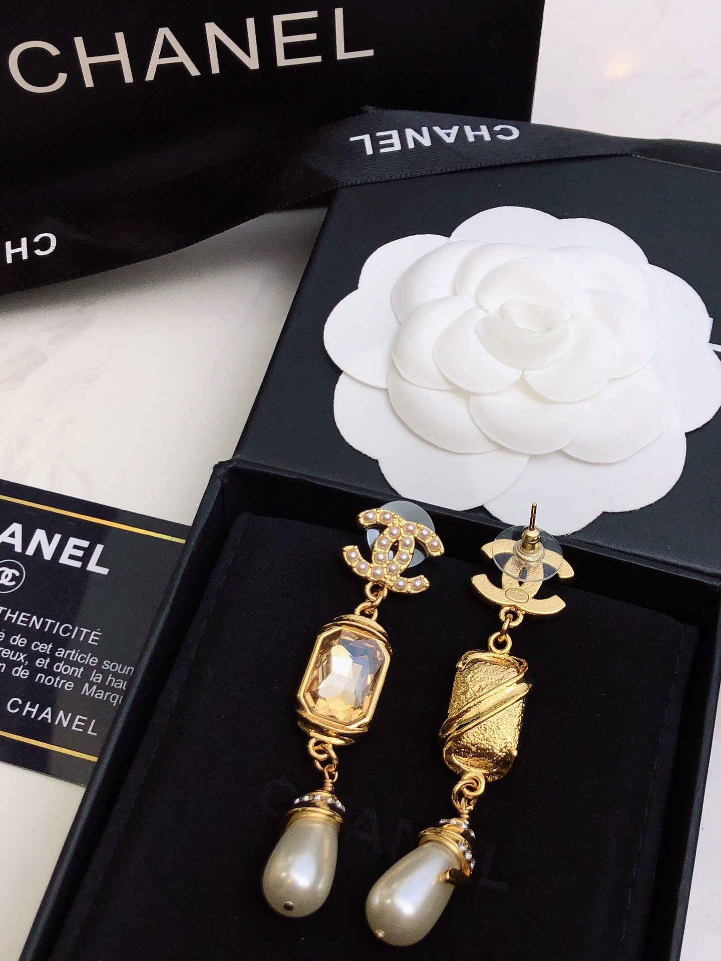 新款Chanel香奈儿小香耳钉耳环热销款市面最高版本！专柜1:1款式开模925纯银针专柜原版同黄铜材质！