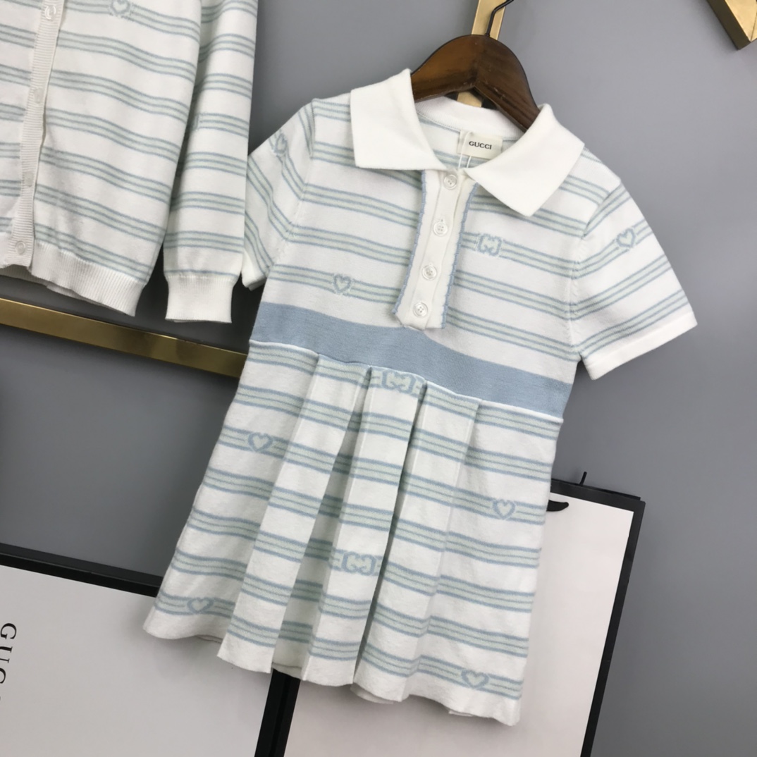 2022 Autumn Series: The G Family Knit Love Pairs, Sizes 100-160 - 图片 4