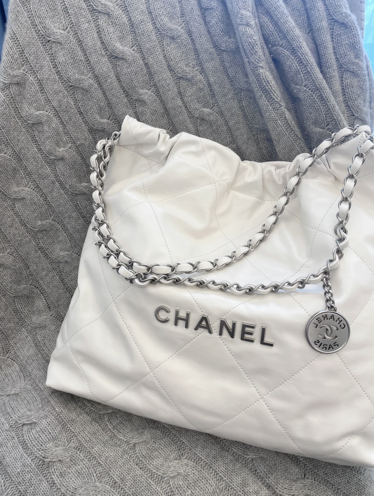 👸🏻 Blancanieves, combinación de blanco y plata - los colores de una princesa