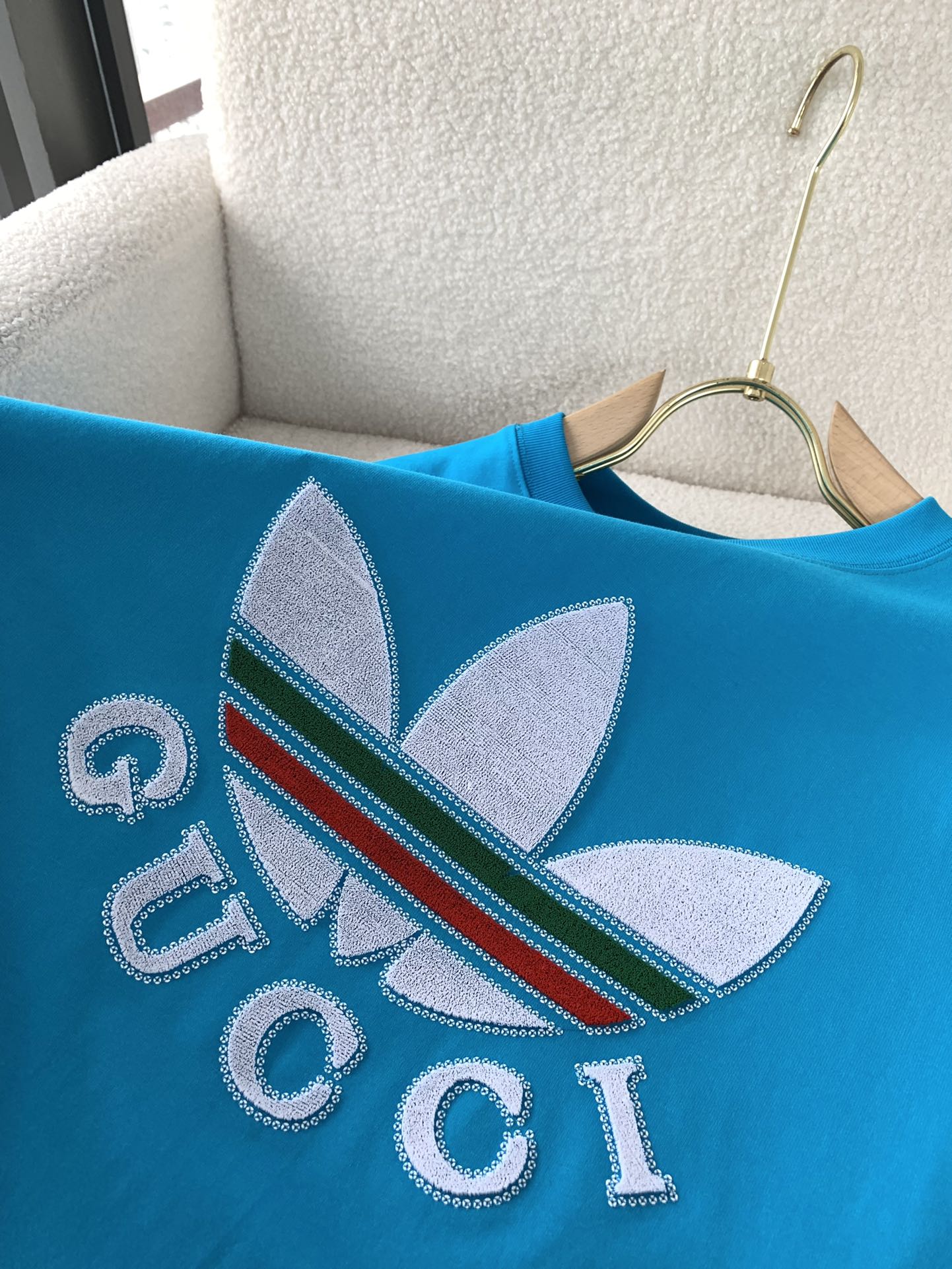 Gucc*古家 2022春夏最新系列基础圆领三叶草☘️短袖T恤