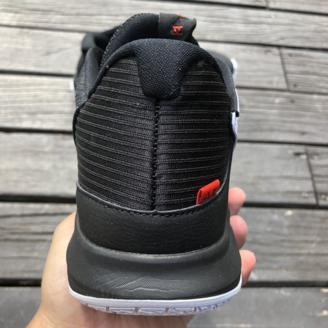 Nike/Kyrie Low 5男女欧文低帮实战篮球鞋 dj6012-001