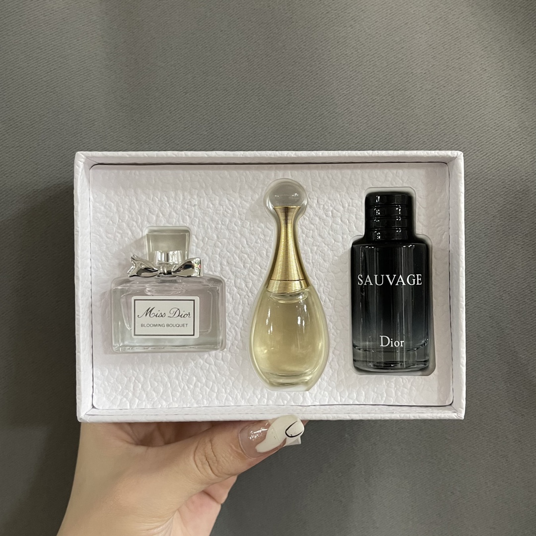 迪奥 Dior 高定典藏传世高定调香工坊典藏香氛香水 #1EE088B9 2