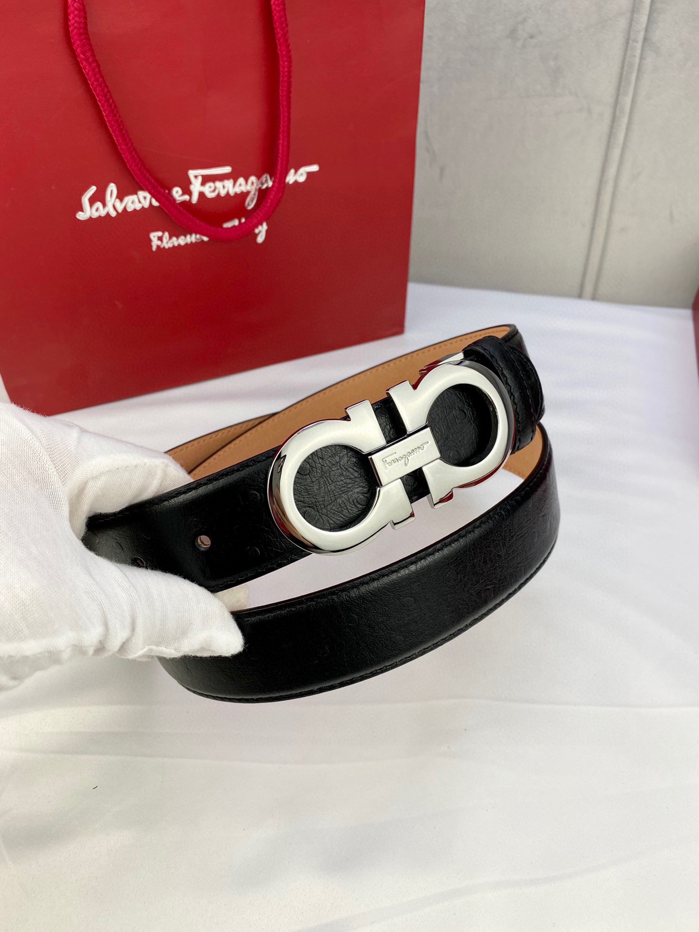 Ferragamo Style Leather Men's Belts style reference detail image 7 from source 731704