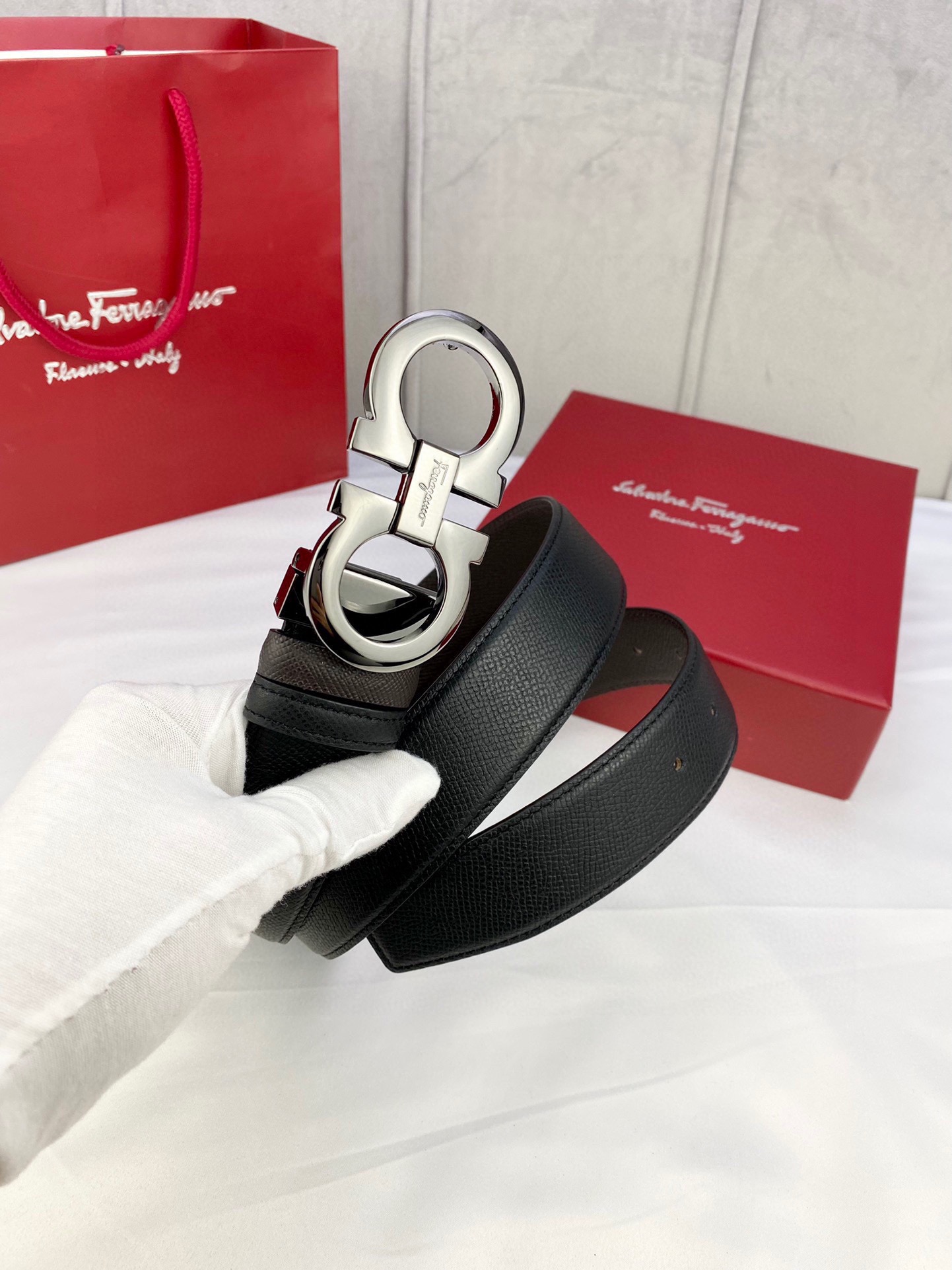 Ferragamo（男） Style Leather Men's Belts Lookbook Reference image 2