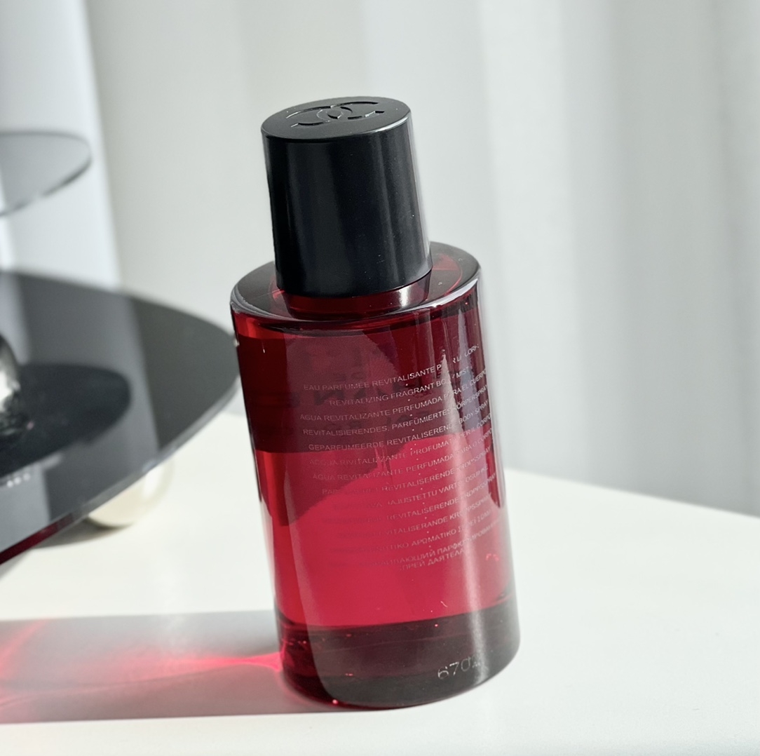 Chanel luxury designer product 5