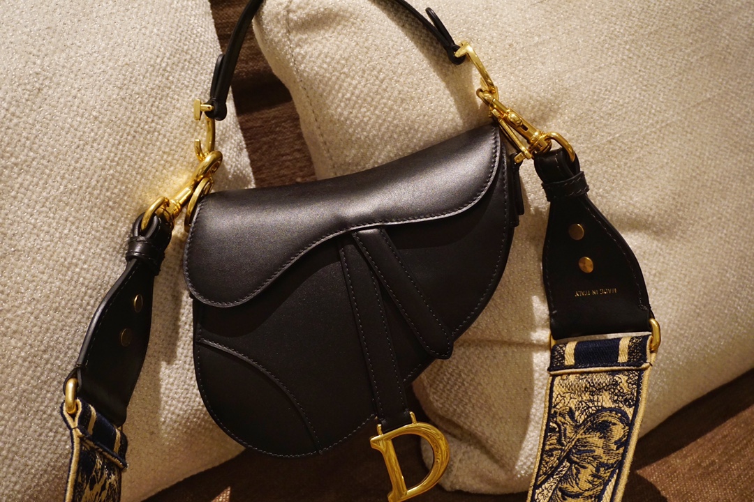 Dior Saddle Saddle Bags Black Cowhide