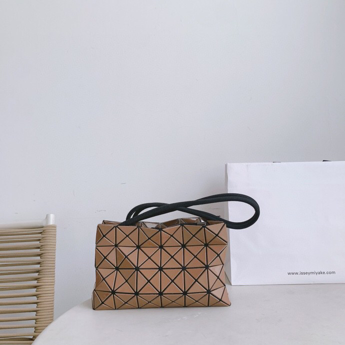 Issey Miyake Loop Chocolate Brown Tofu Bag Adjustable Crossbody Shoulder Bag