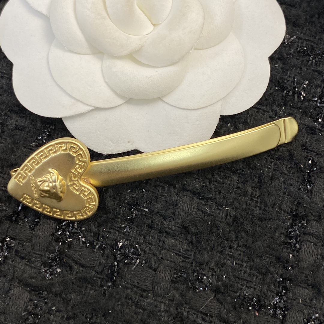 P95 Code A127 q0630575 It’s hard work. Queen Fan’s hot-spring hair is the latest - 图片 2