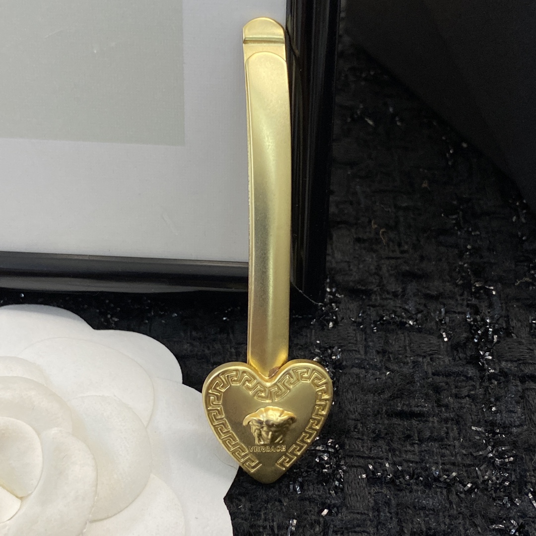 P95 Code A127 q0630575 It’s hard work. Queen Fan’s hot-spring hair is the latest - 图片 3