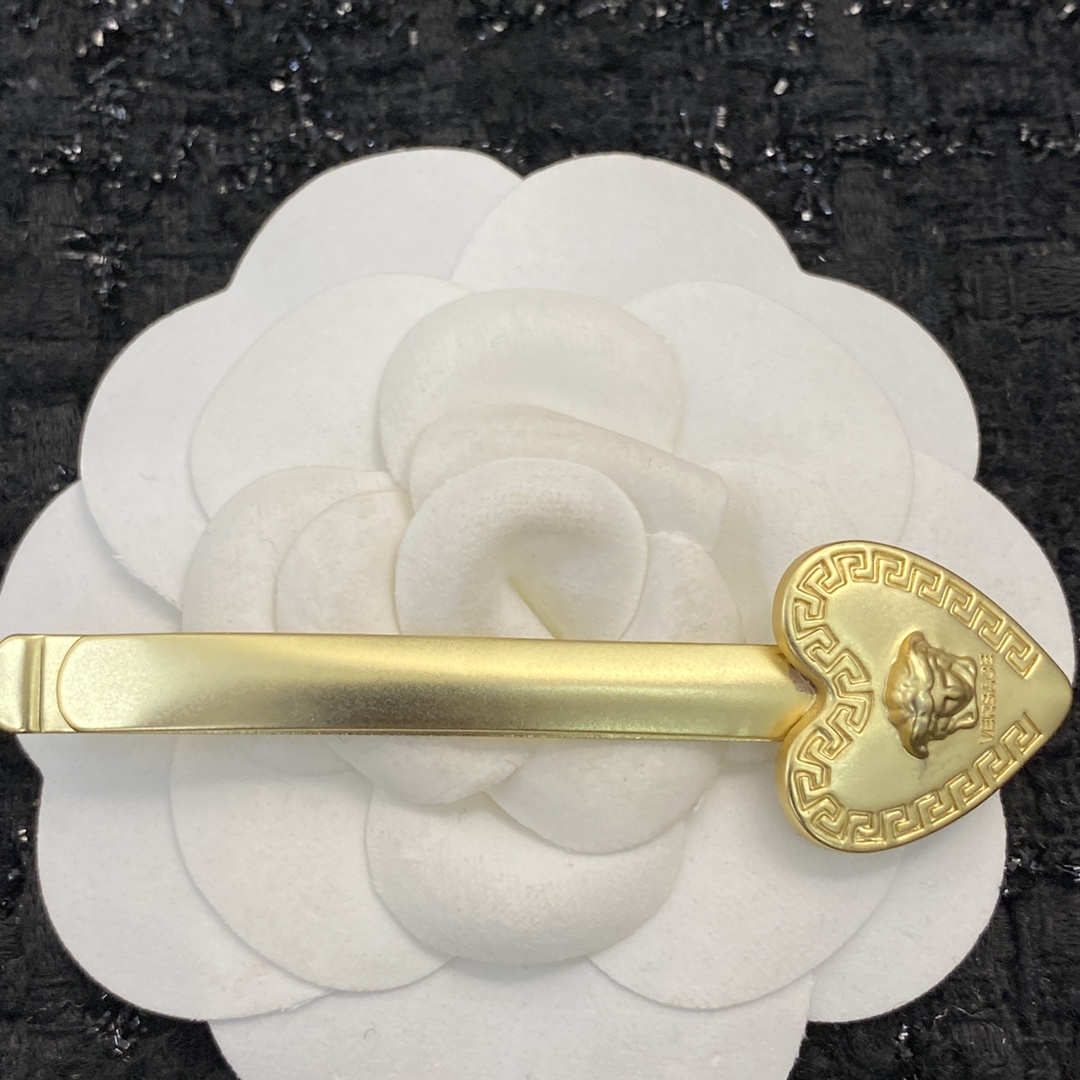 P95 Code A127 q0630575 It’s hard work. Queen Fan’s hot-spring hair is the latest - 图片 7