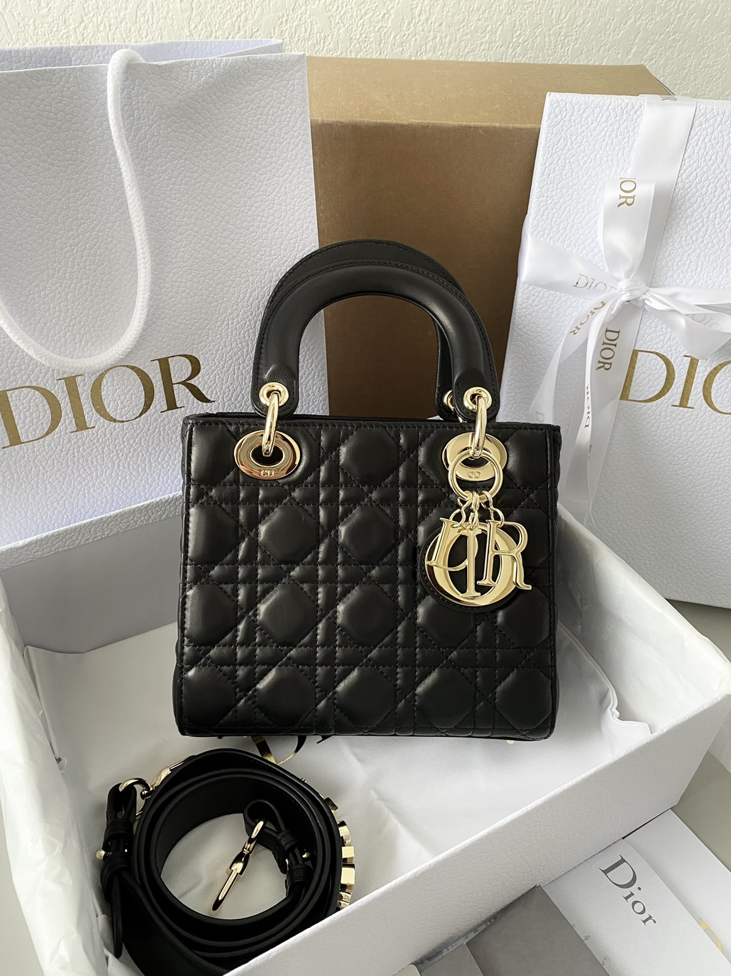 Website zum Kauf von Replikat
 Dior Lady Taschen Handtaschen Schwarz Alle Stahl Schaffell