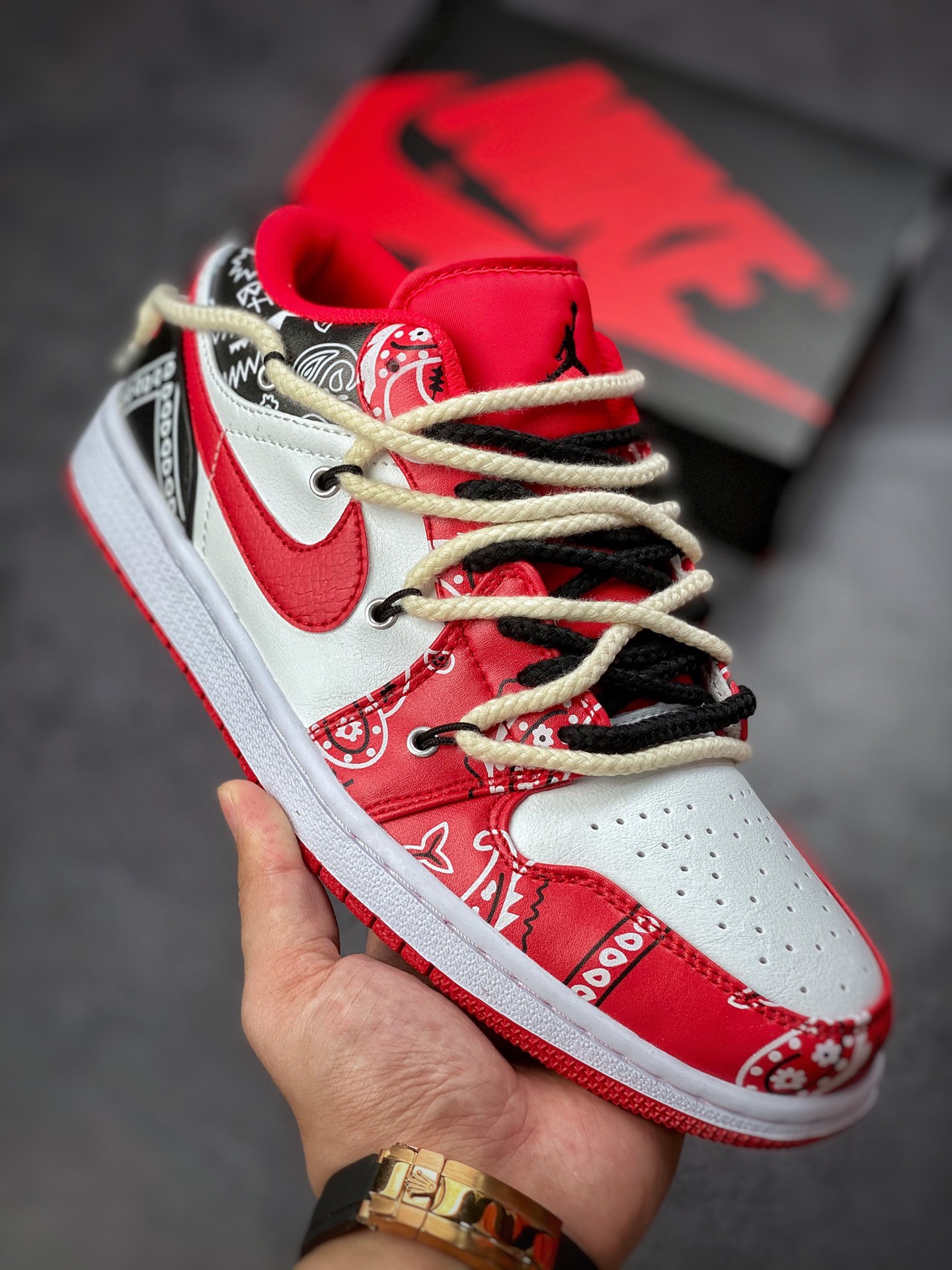 Nike Air Jordan 1 Low”Chicago/White Paisley” 芝加哥红黑白绑绳553558-840 Nike Air Jordan 1 Low”Chicago/White Paisley” 芝加哥红黑白绑绳553558-840