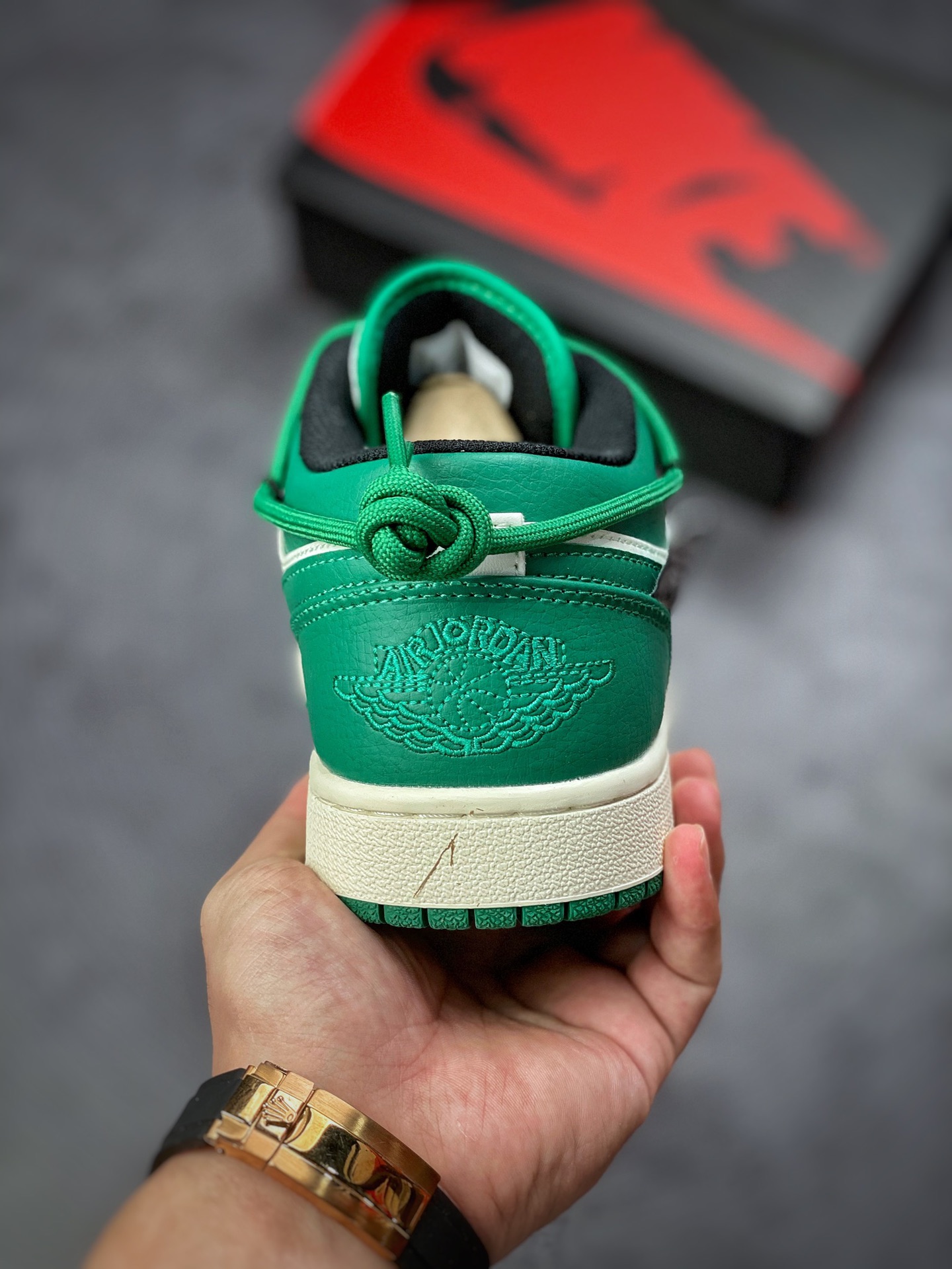 Nike Air Jordan 1 Low”Beige/Green/Happy Smile” 米白深绿微笑绑绳DC0774-850