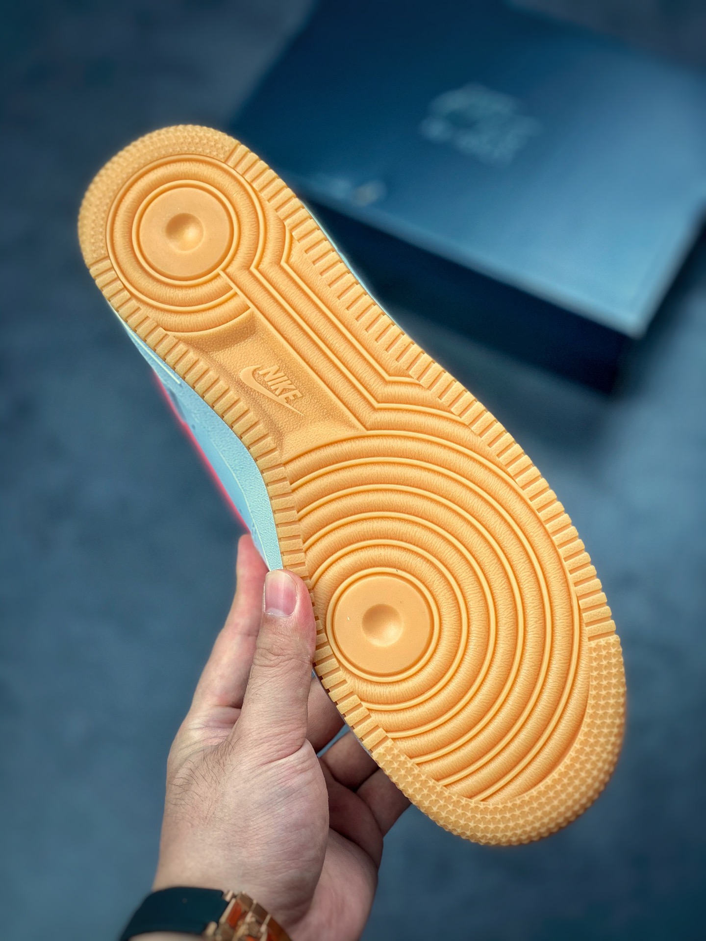Nike Air Force 1 Low 07 白红生胶底 DJ3911-102