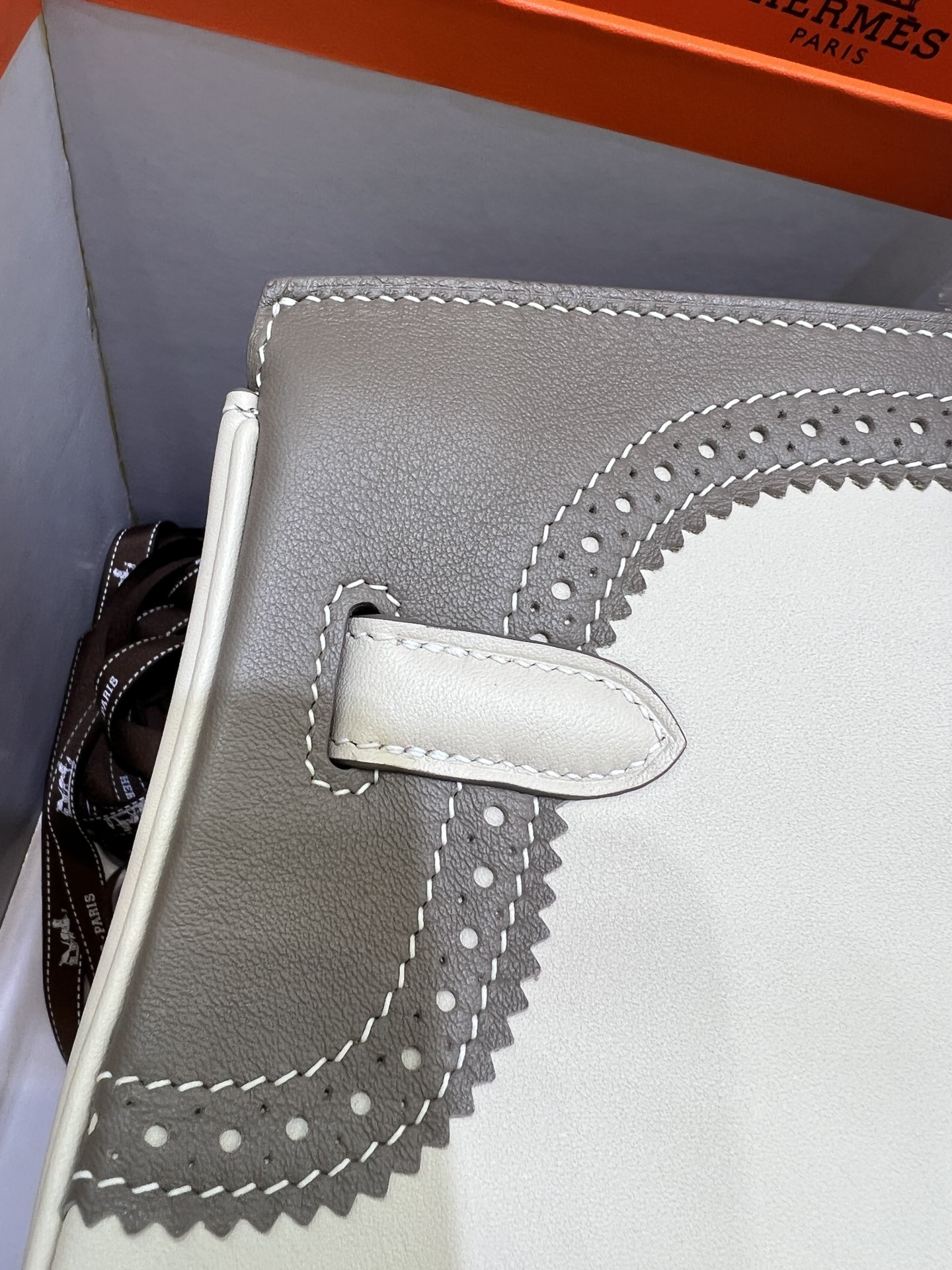 Hermès Birkin 35 Swift/Togo Leather Lace Limited Edition Designer Handbag 3 i1659690289 1168 2