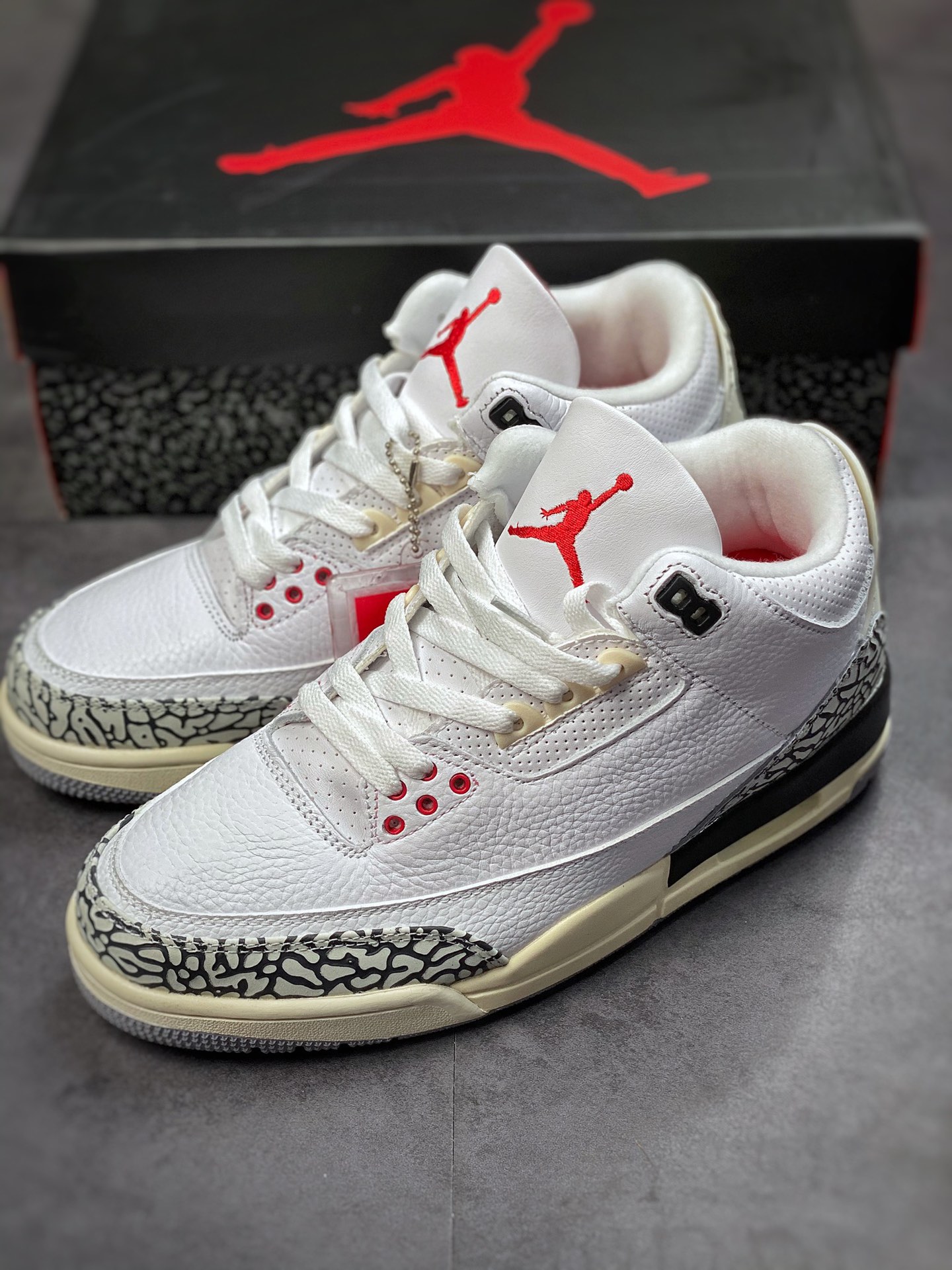 240 Air Jordan 3 Retro Low 白水泥  DN3707-100