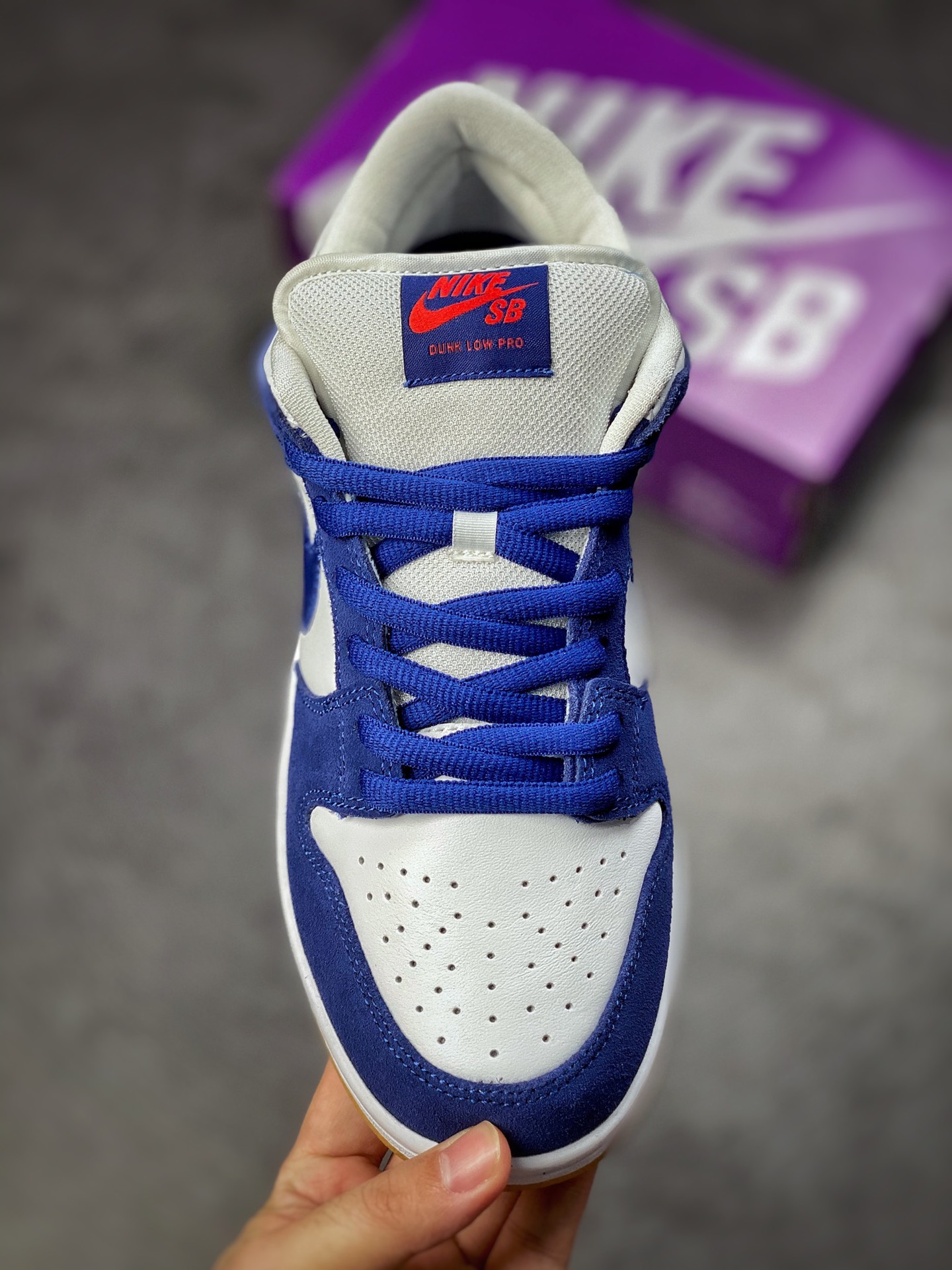 320 Nike SB Dunk Low 白蓝 洛杉矶道奇DO9395-400