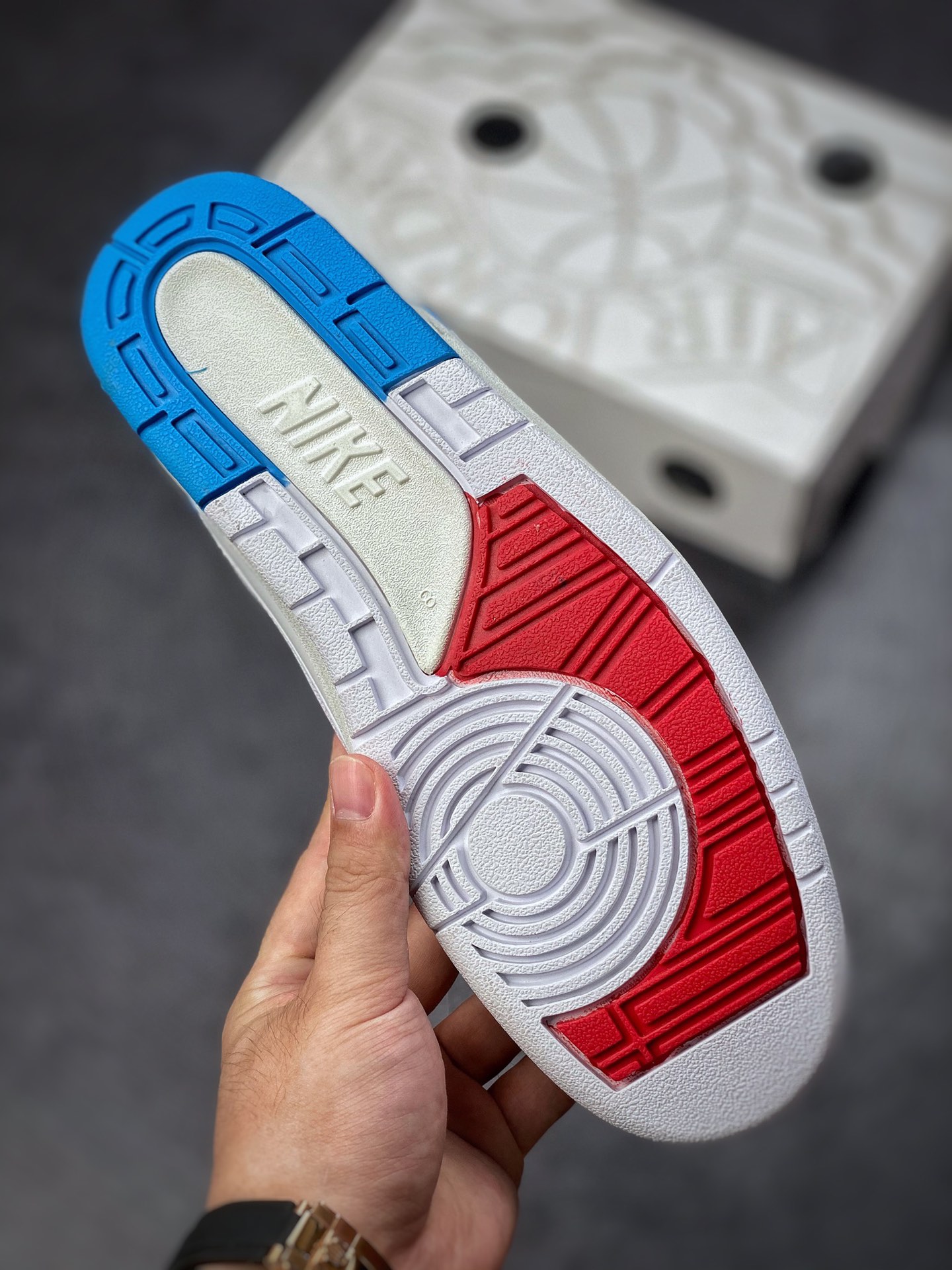 220 Off-White x Air Jordan AJ2 Low SP 联名款篮球鞋 DX4401-164