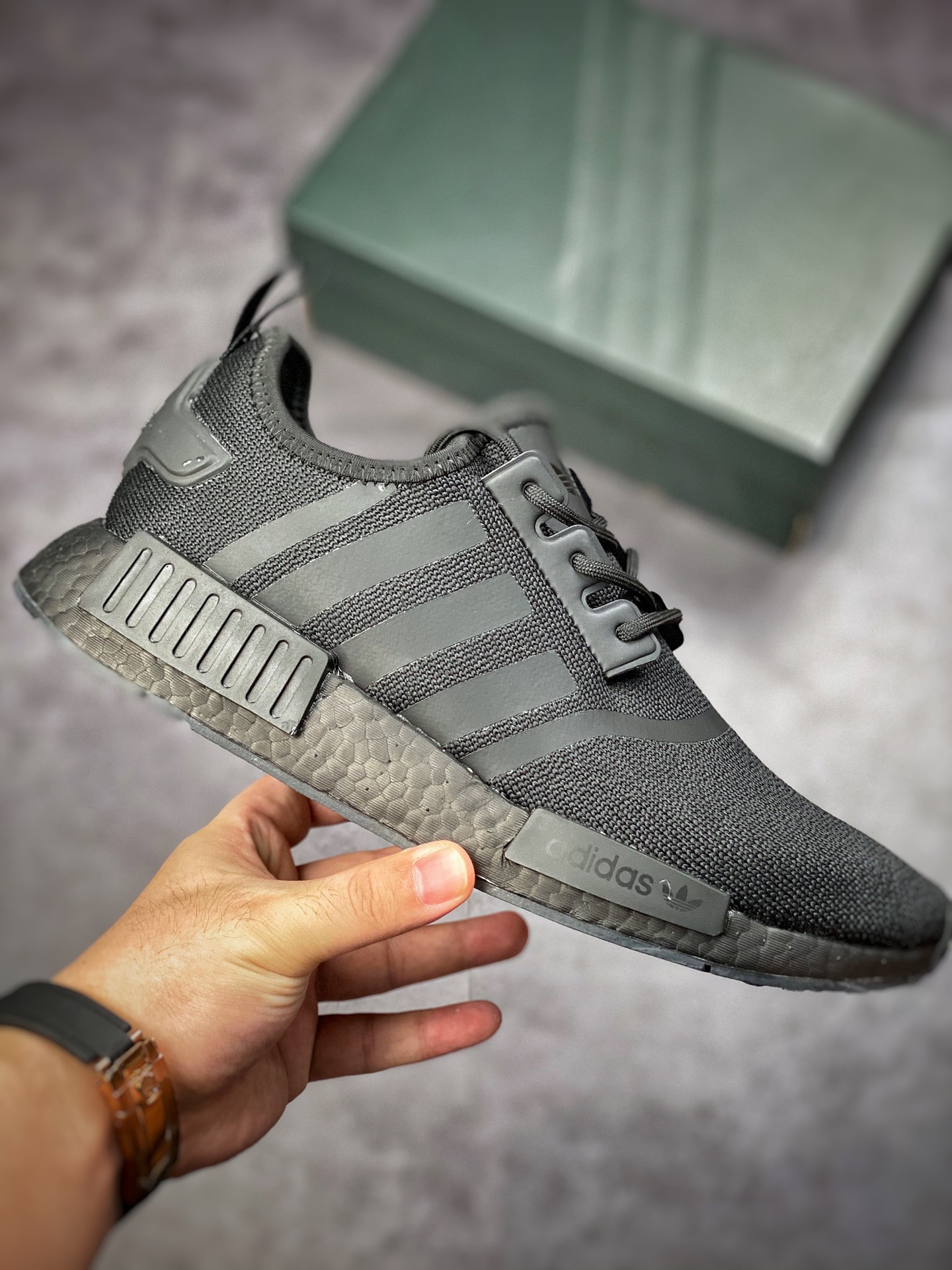 Adidas NMD _R1 breathable mesh tiger version GZ9256