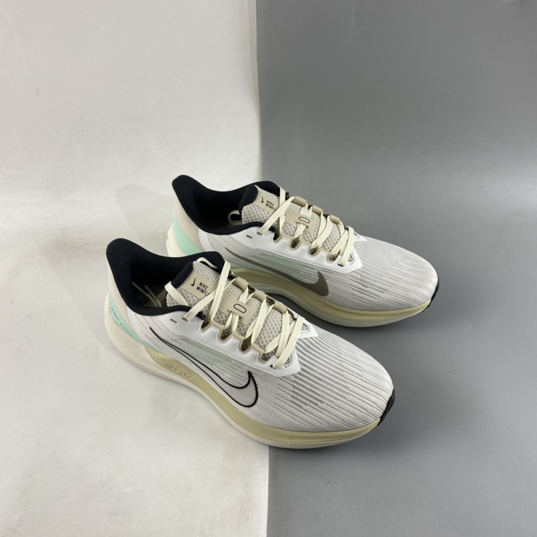 P180 Nike Zoom Winflo 9 登月新款运动休闲缓震跑步鞋 DV9121-011
