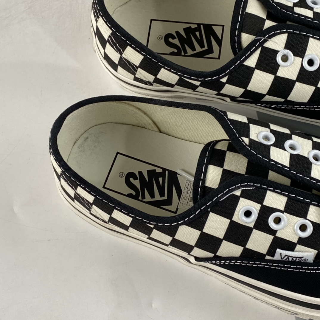 Vans Authentic Anaheim black and white checkerboard trend all-match casual sneakers VN0A2Z5L18G