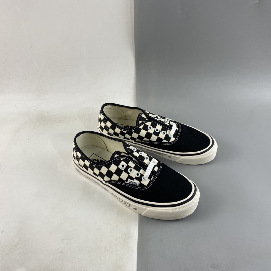 Vans Authentic Anaheim black and white checkerboard trend all-match casual sneakers VN0A2Z5L18G