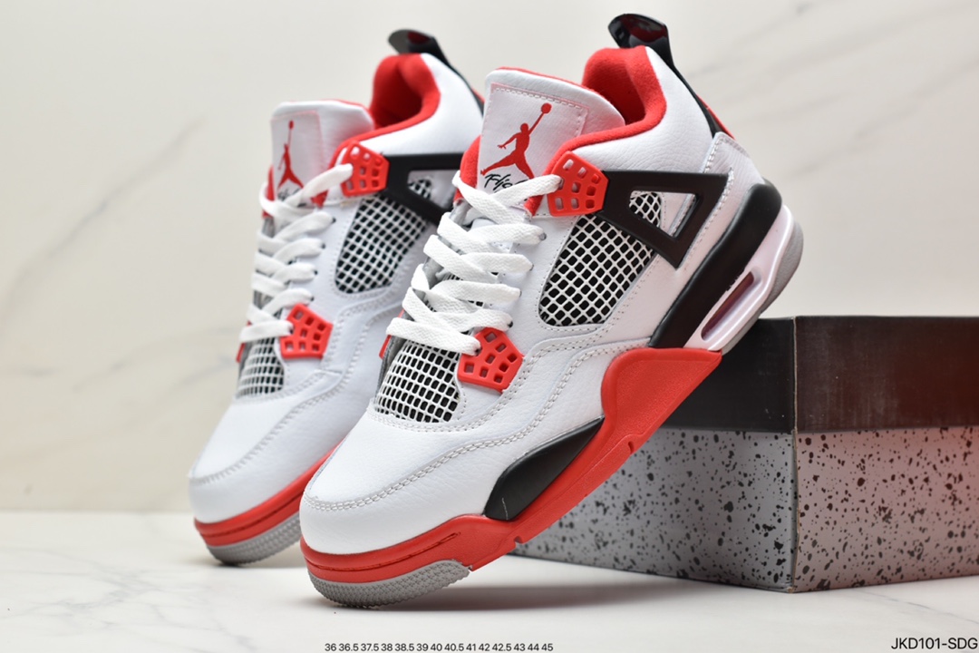 /Nike Air Jordan 4 Retro”Military Black”迈克尔·乔丹AJ4代中帮复古DC7770