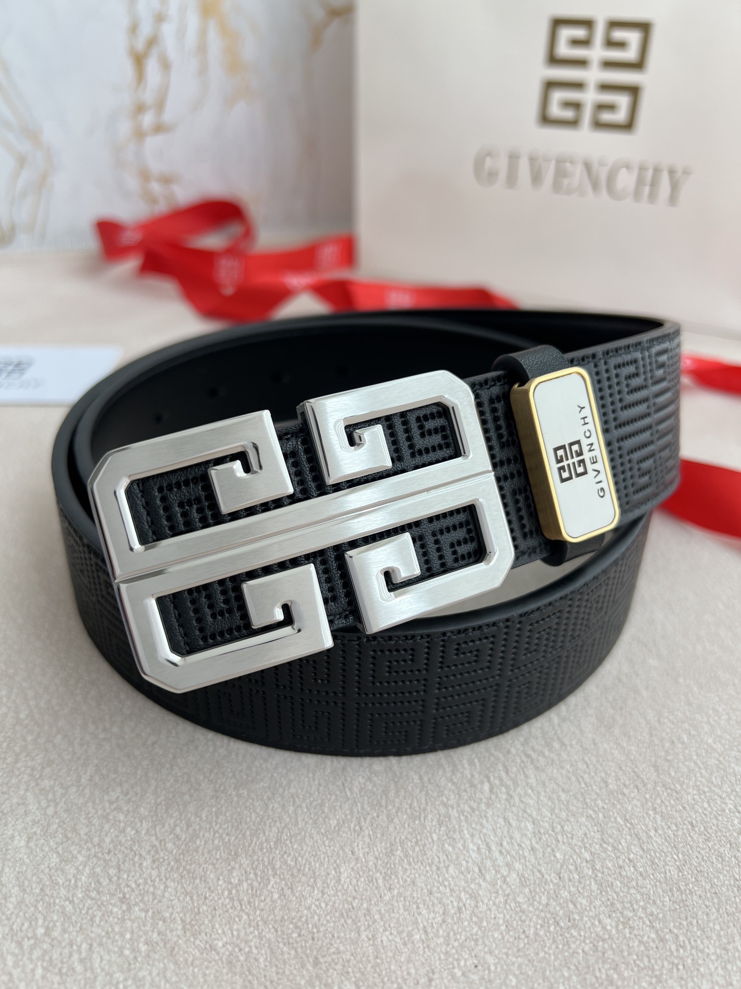 品名纪梵希.GIVENCHY腰带️皮